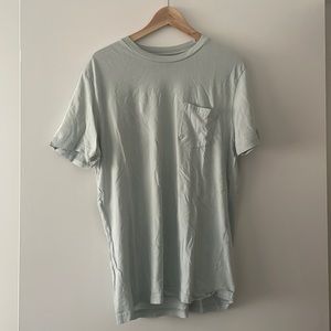 RVCA pocket t-shirt light blue